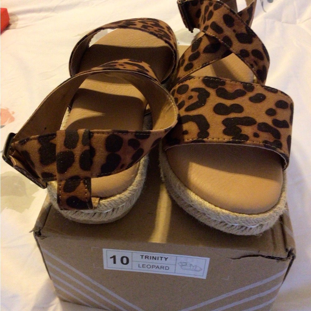 TG Trinity SZ10 Sandal